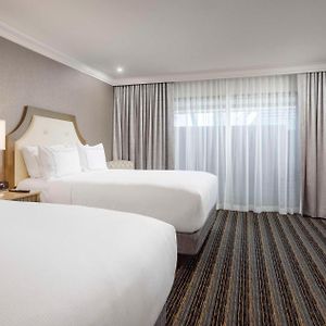 Junior Queen Suite Two Queen Beds